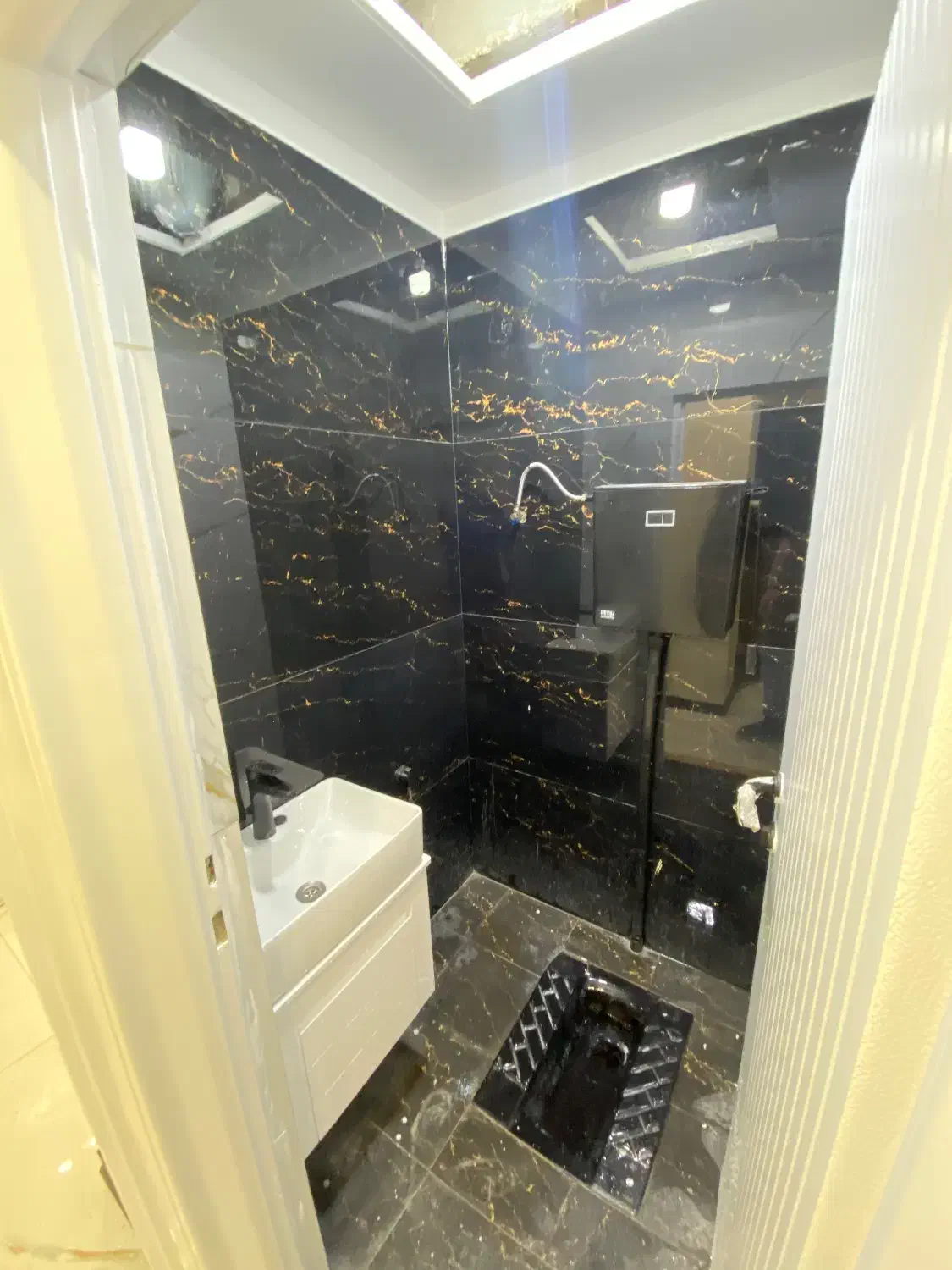 رهن واحد ۶۹ متری کلید نخورده گلشن یاسری جمالزاده