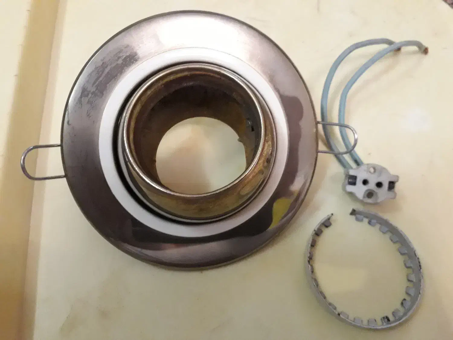 قاب هالوژن کرومی|لامپ و چراغ|تهران, ستارخان|دیوار