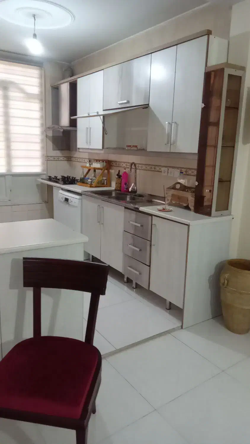 رهن آپارتمان ۶۸ متری جنت اباد جنوبی