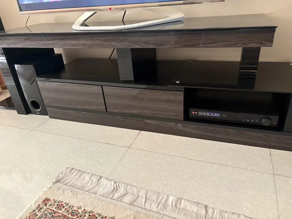 میز تلویزیون|میز تلویزیون|شاهین‌شهر, گزبرخوار|دیوار