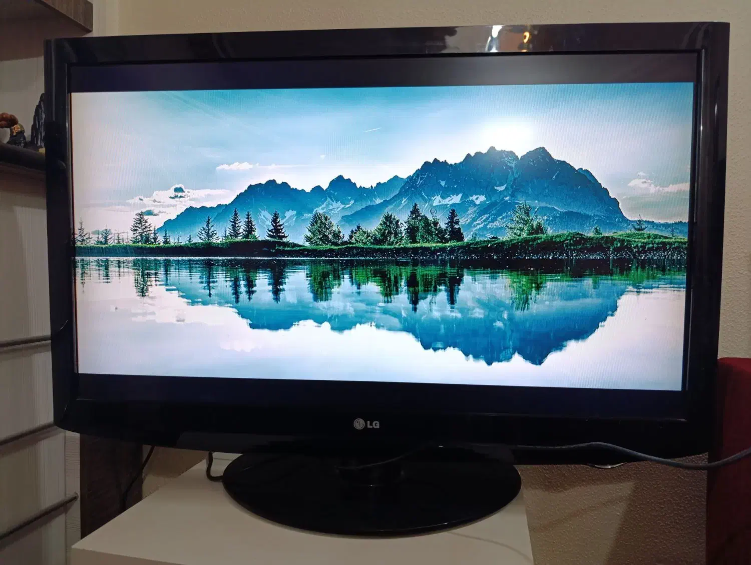 تلویزیون ال جی LG|تلویزیون و پروژکتور|شاهینشهر, سعدی جنوبی|دیوار