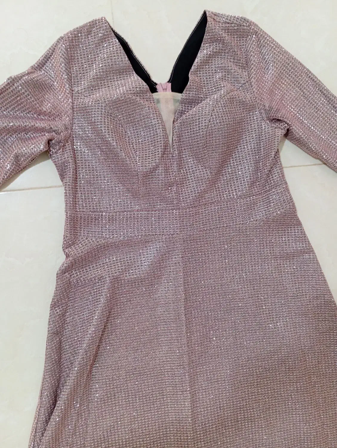 لباس مجلسی|لباس|چناران, |دیوار