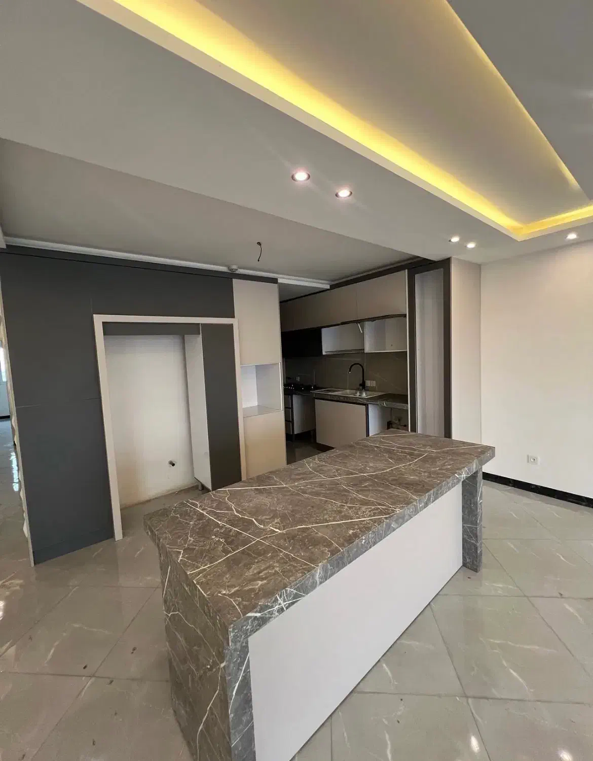 ۲خواب زیرقیمت واقعی منطقه|فروش آپارتمان|شیراز, سجادیه|دیوار