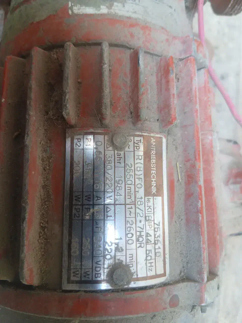 پمپ آب آبی ۱ونیم وپنپ آب قرمز نیم سالم|آبگرمکن، پکیج، شوفاژ|گرگان, |دیوار