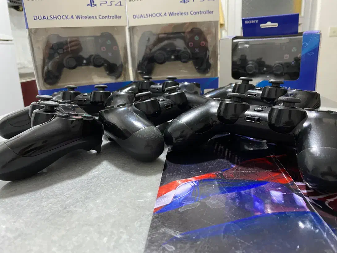 دسته ps4 (پلی استیشن ۴) اصلی در حد|کنسول، بازی ویدئویی و آنلاین|یزد, |دیوار