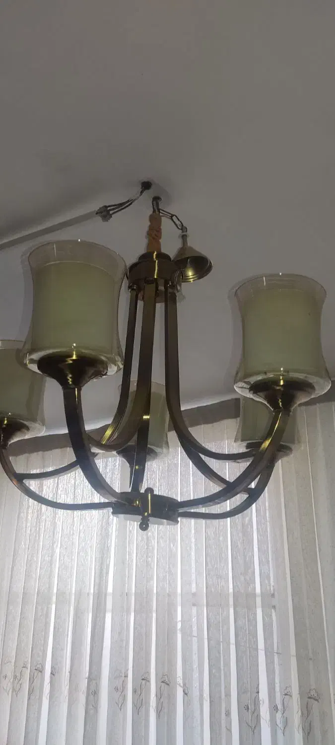 تعدادی لوستر نو با قیمت مناسب|لوستر و چراغ آویز|اراک, |دیوار