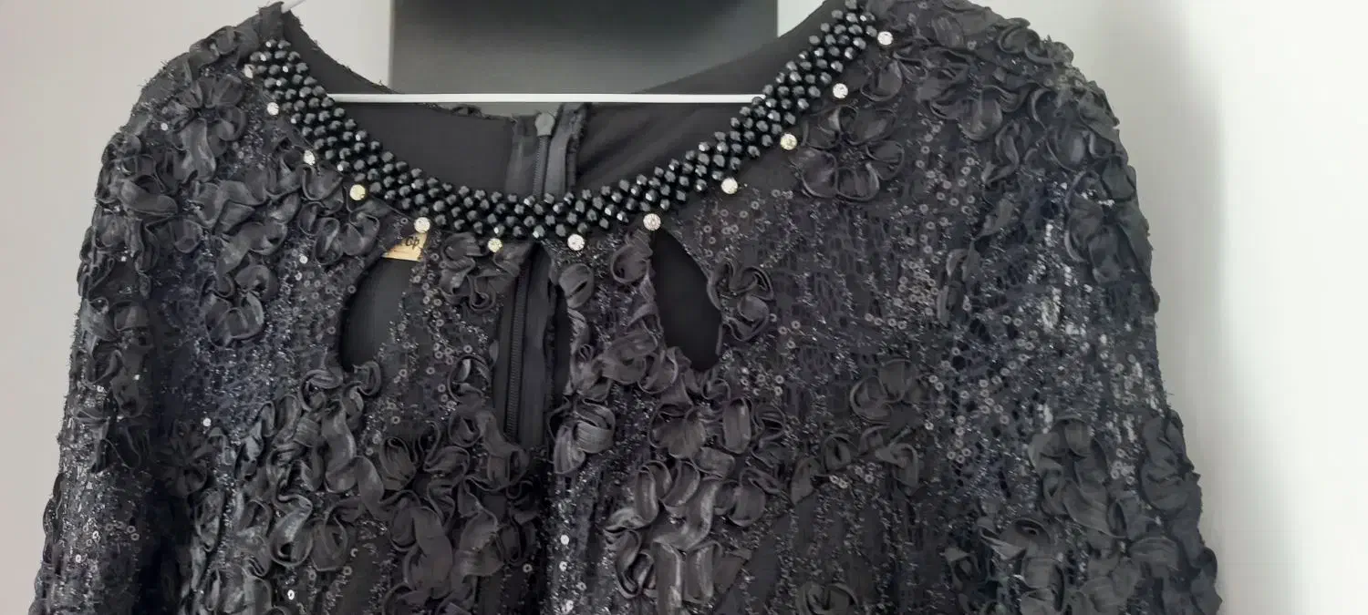 پیراهن مجلسی|لباس|تنکابن, |دیوار