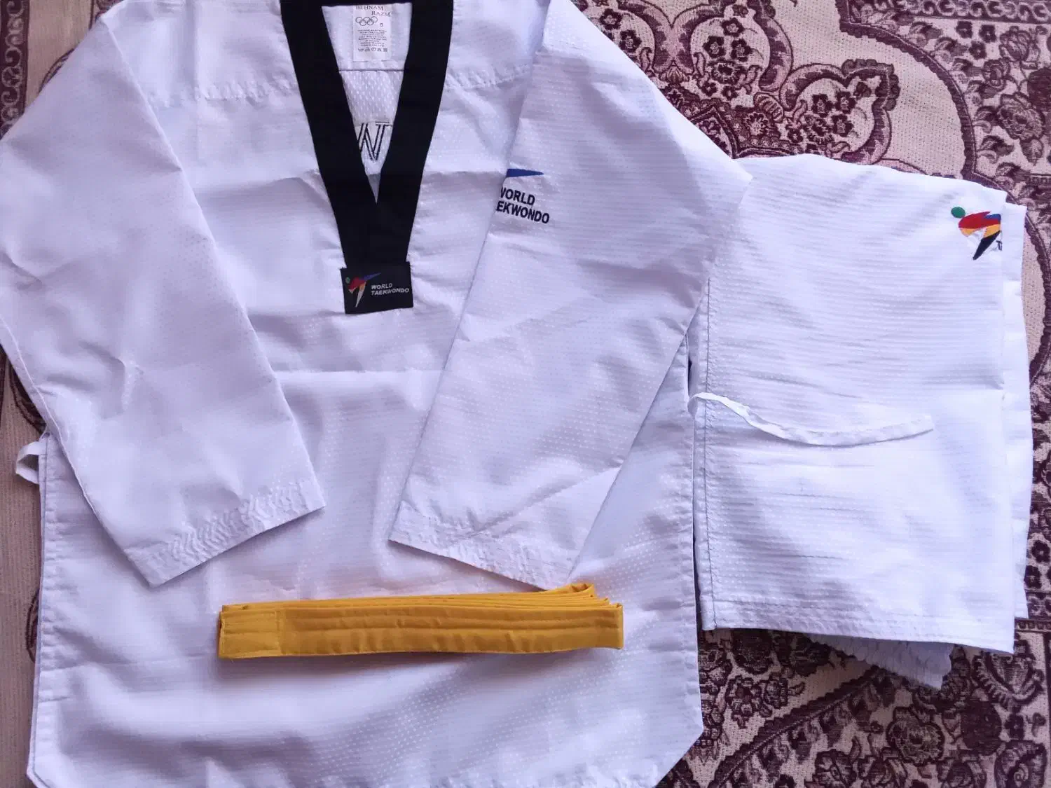 لباس تکواندو|لباس|بلداجی, |دیوار