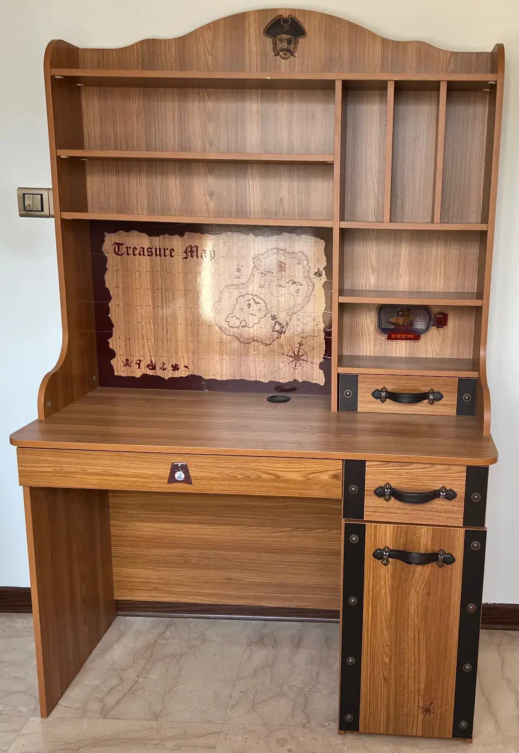 تختخواب و میزتحریز|تخت و سرویس خواب|تهران, سعادت‌آباد|دیوار