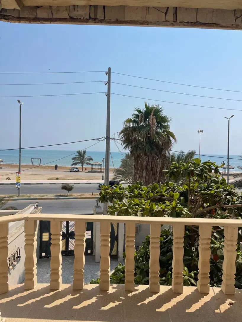 خونه مبله ساحلی ویو دریا|اجارهٔ کوتاه‌مدت آپارتمان و سوئیت|بندر دیر, |دیوار