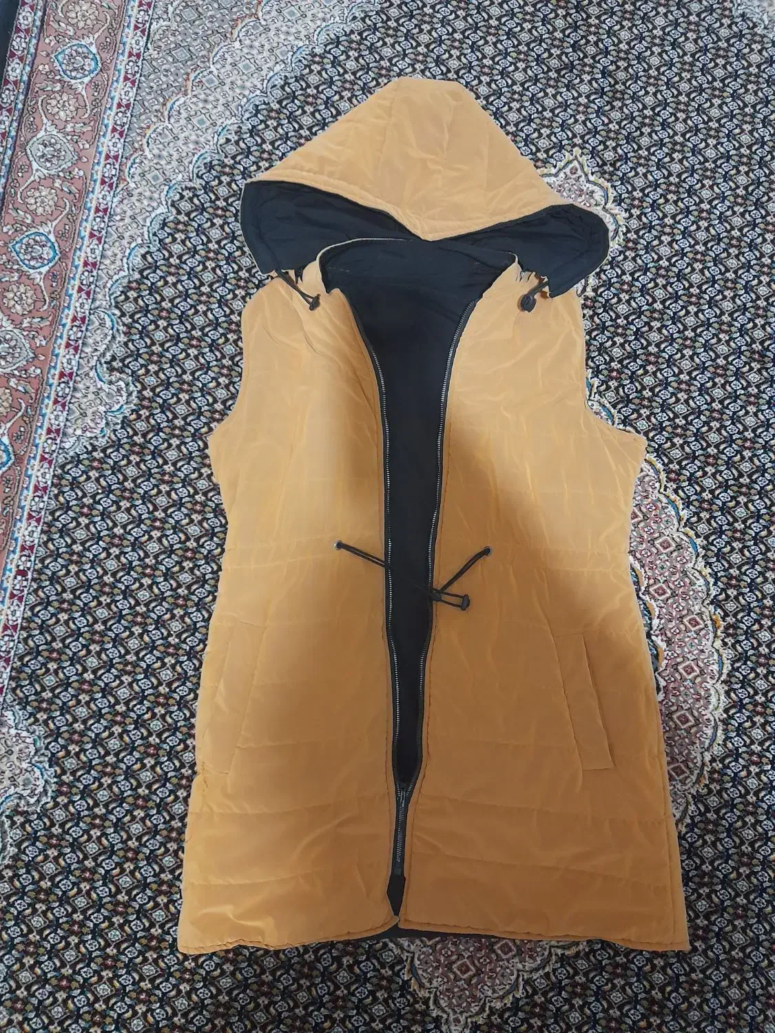 پافر بلند وپالتو|لباس|خوی, |دیوار