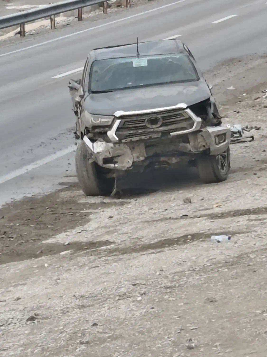 تیوتا هایلوکس 2016شاسی بلند..به توضیحات دقت کنین|خودرو سواری و وانت|اهواز, کیانپارس |دیوار