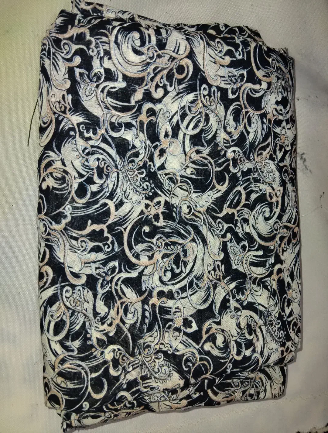 چادر رنگی|لباس|تربت‌حیدریه, ۴۵ متری|دیوار