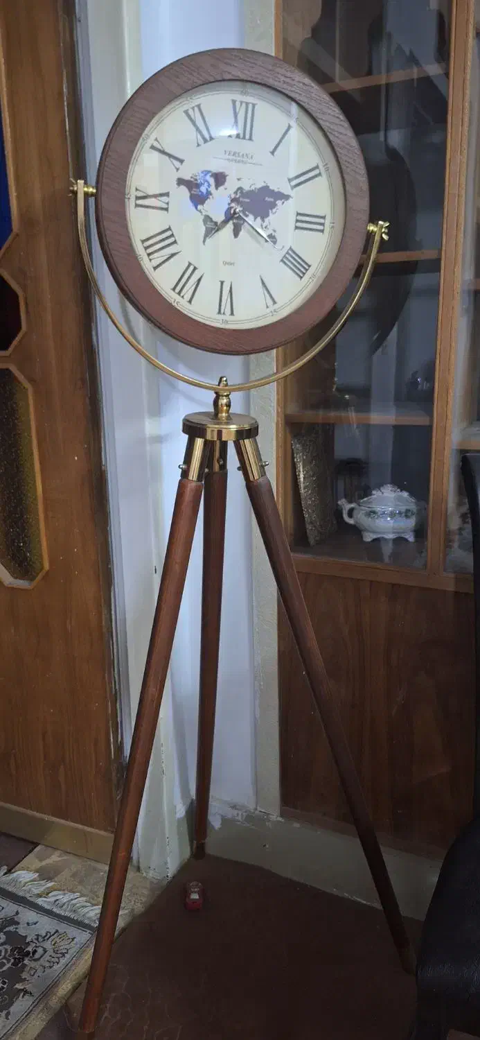 فروش کنسول و میز تی وی ست و ساعت ایستاده جدید|بوفه، ویترین، کنسول|آباده, |دیوار