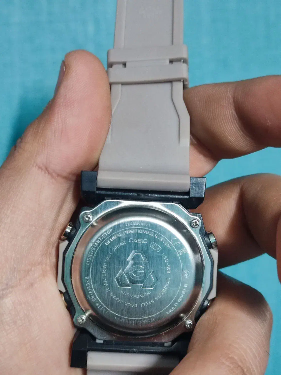 ساعت جیشاک|ساعت|تهران, دژکام|دیوار