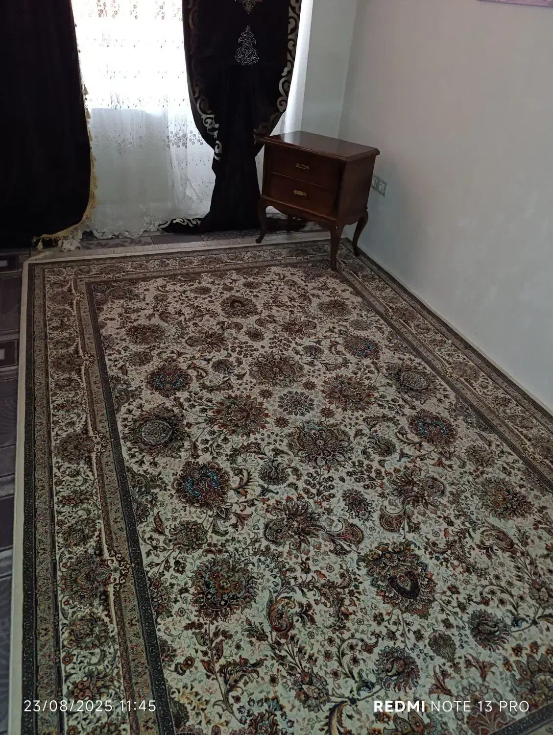 کناره ۴متری وو قالی وقالچه ۴متری|فرش|شیراز, جانبازان|دیوار