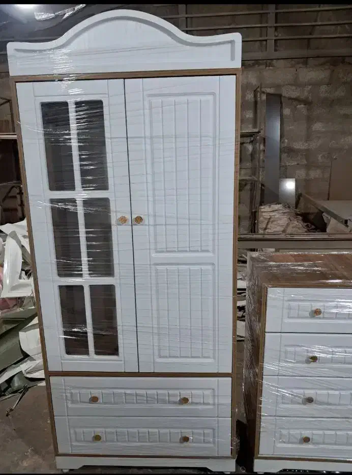 کمد دراور|جاکفشی، کمد، دراور|مشکین‌دشت, |دیوار