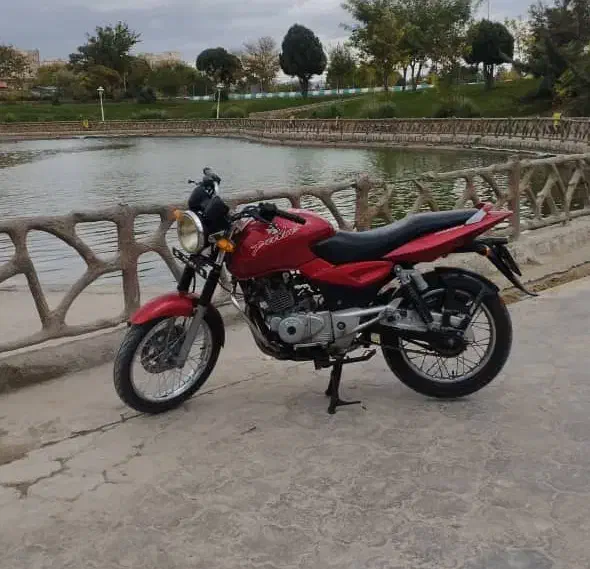 موتور پالس 180 قرمز مدل 86|موتورسیکلت|بجنورد, |دیوار