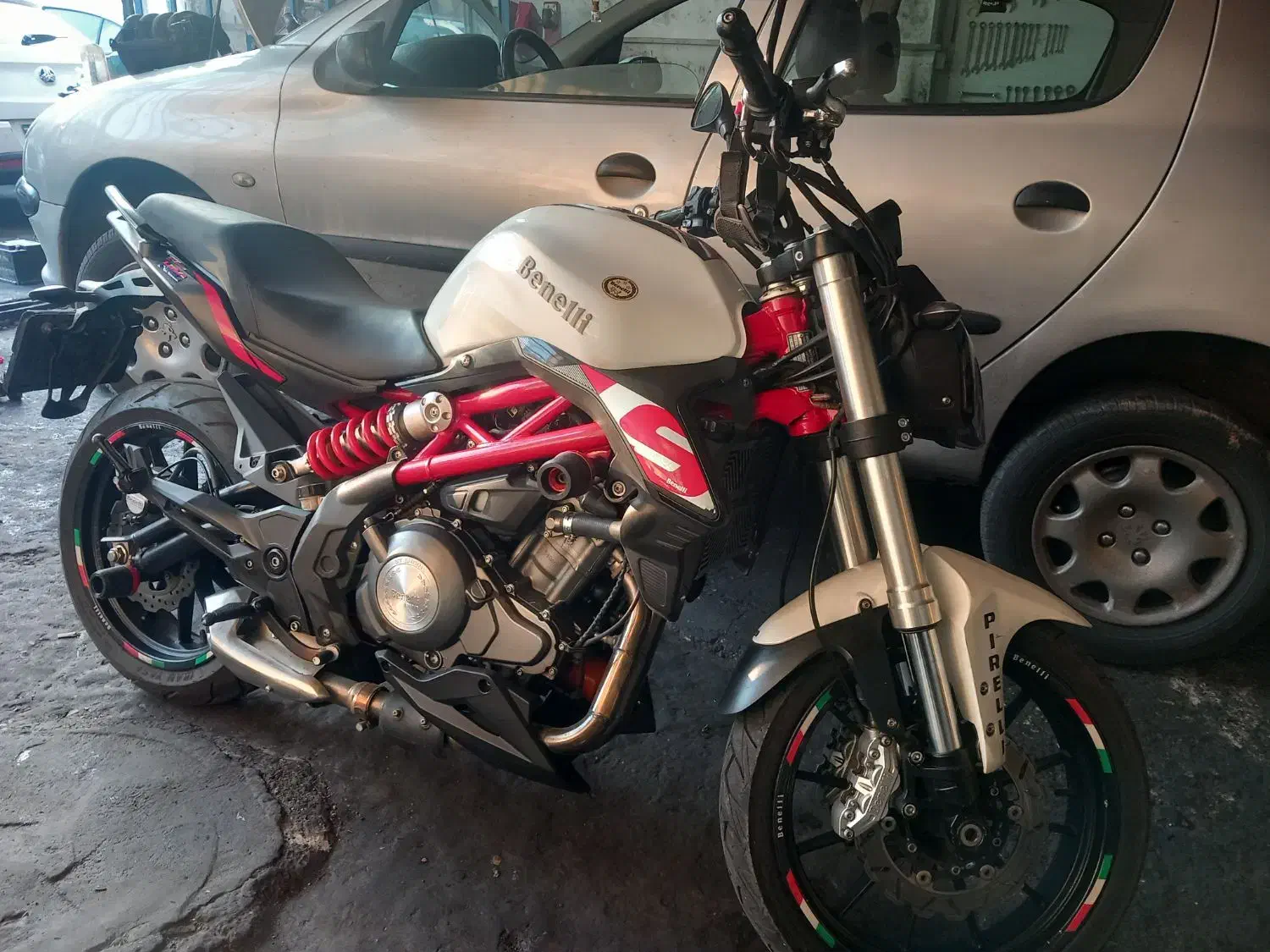 بنلی ۳۰۰|موتورسیکلت|تبریز, |دیوار