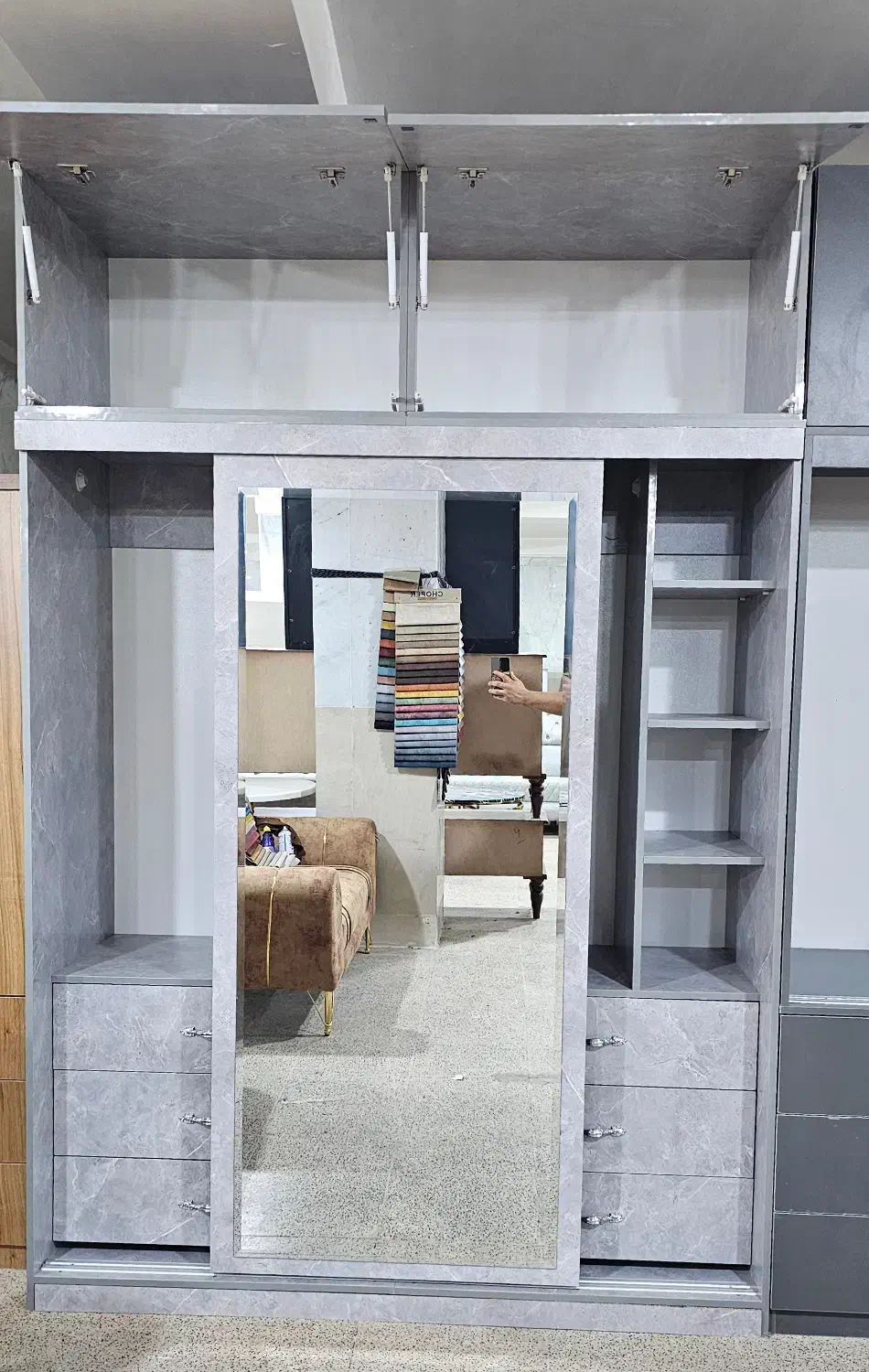 کمد دیواری متحرک|جاکفشی، کمد، دراور|شهریار, شهرک امیریه|دیوار