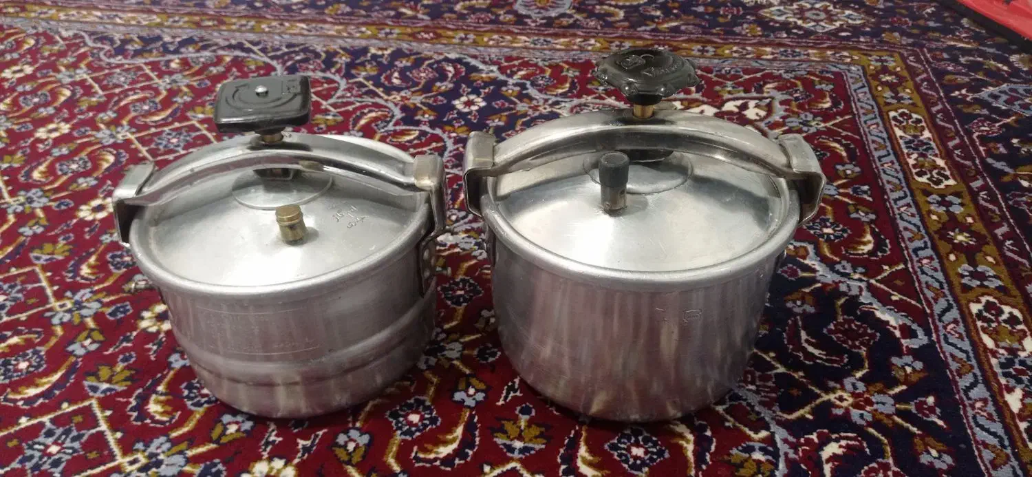 زودپز|ظروف پخت‌وپز|شیراز, میرزاکوچک خان|دیوار