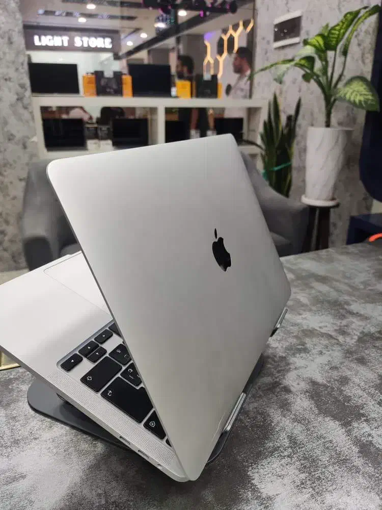 MacBook Pro 2020 (فروش اقساطی)|رایانه همراه|قم, عمار یاسر|دیوار