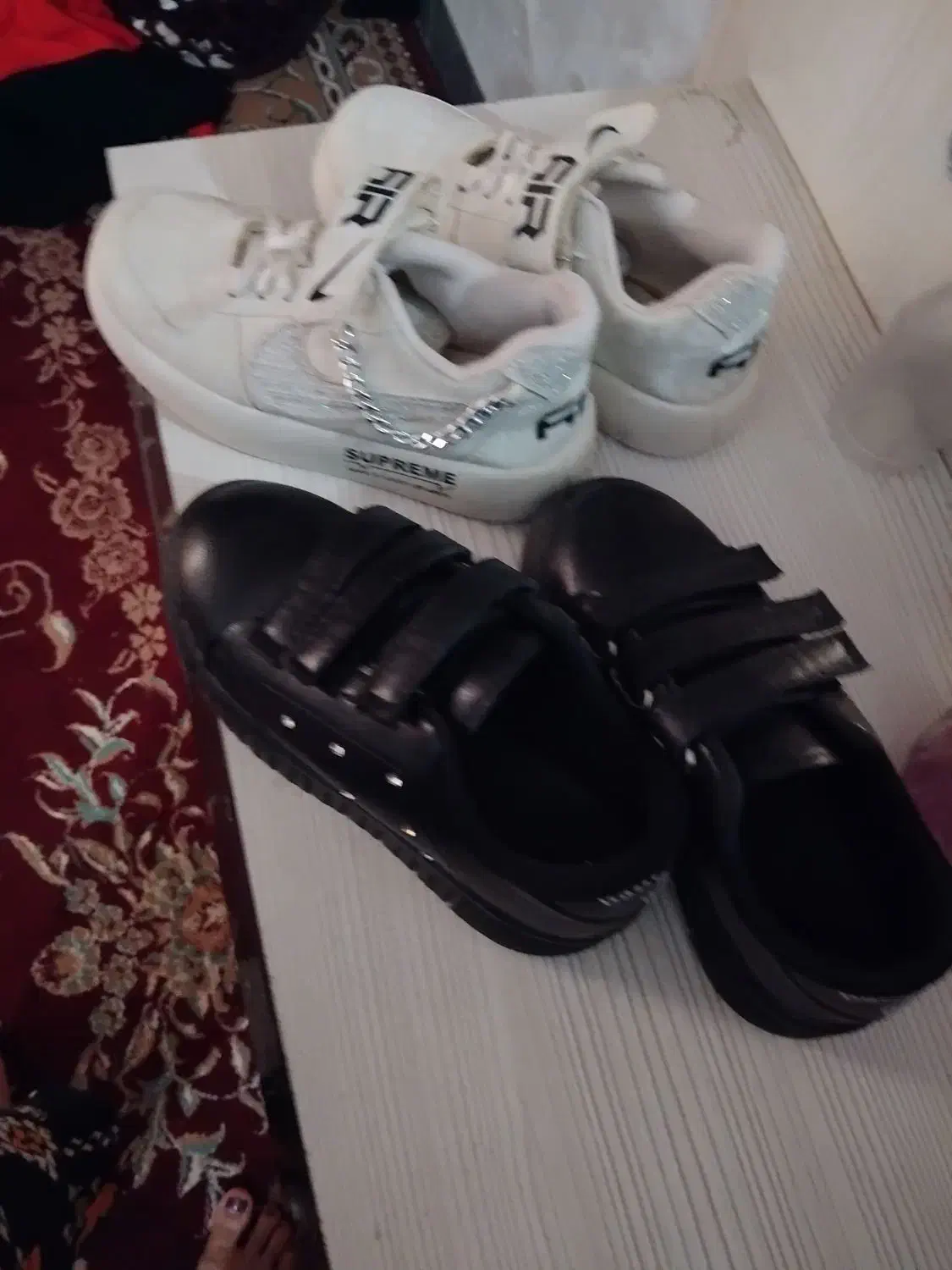 کفش بچگانه|کفش و لباس بچه|دوگنبدان, |دیوار