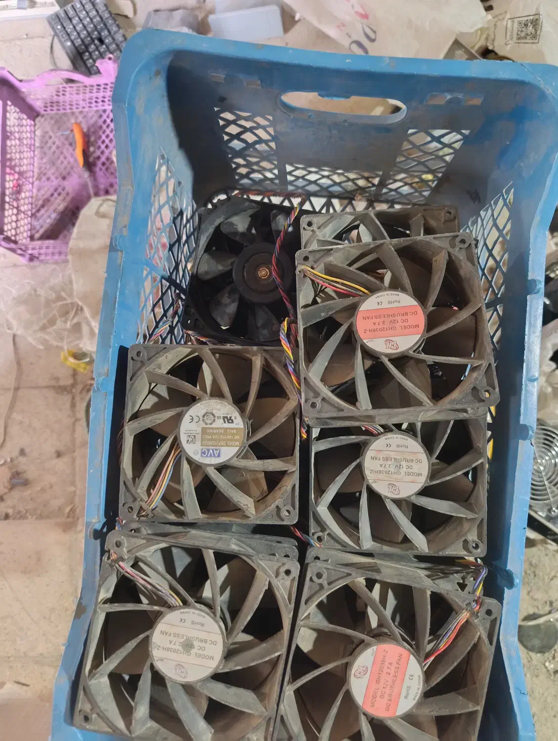 فن ماینر|پنکه و تصفیه‌کنندهٔ هوا|کرمانشاه, |دیوار