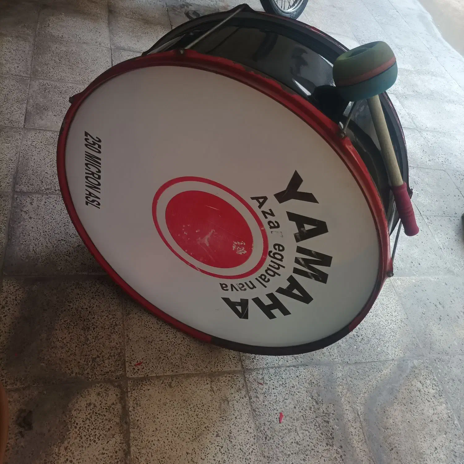 طبل محرم|درام و پرکاشن|کردکوی, |دیوار