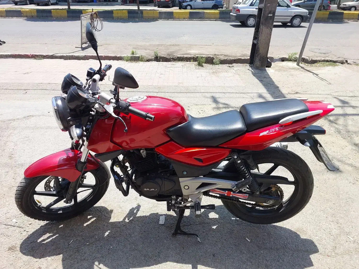 پالس ۱۸۰ یو جی فور|موتورسیکلت|سنندج, |دیوار