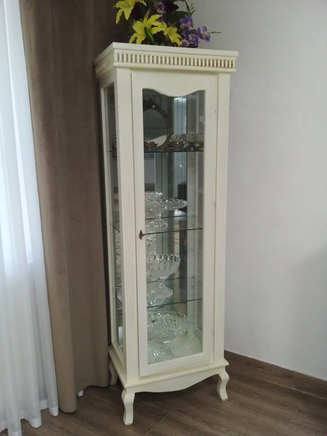 بوفه ومیزتلویزیون سالم|میز تلویزیون|شاهین دژ, |دیوار