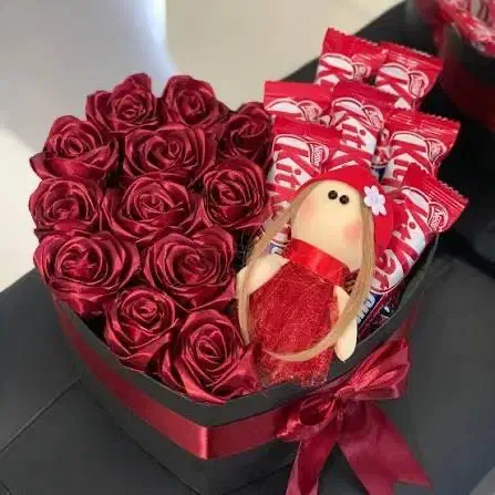 گل ولنتاین اقتصادی|گل مصنوعی|فسا, |دیوار