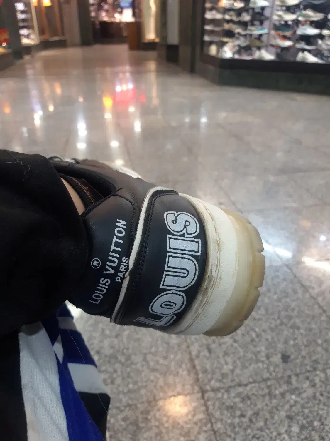 کفش لوییز وینتون اصل سایز ۴۳|کیف، کفش، کمربند|شیراز, جوادیه|دیوار