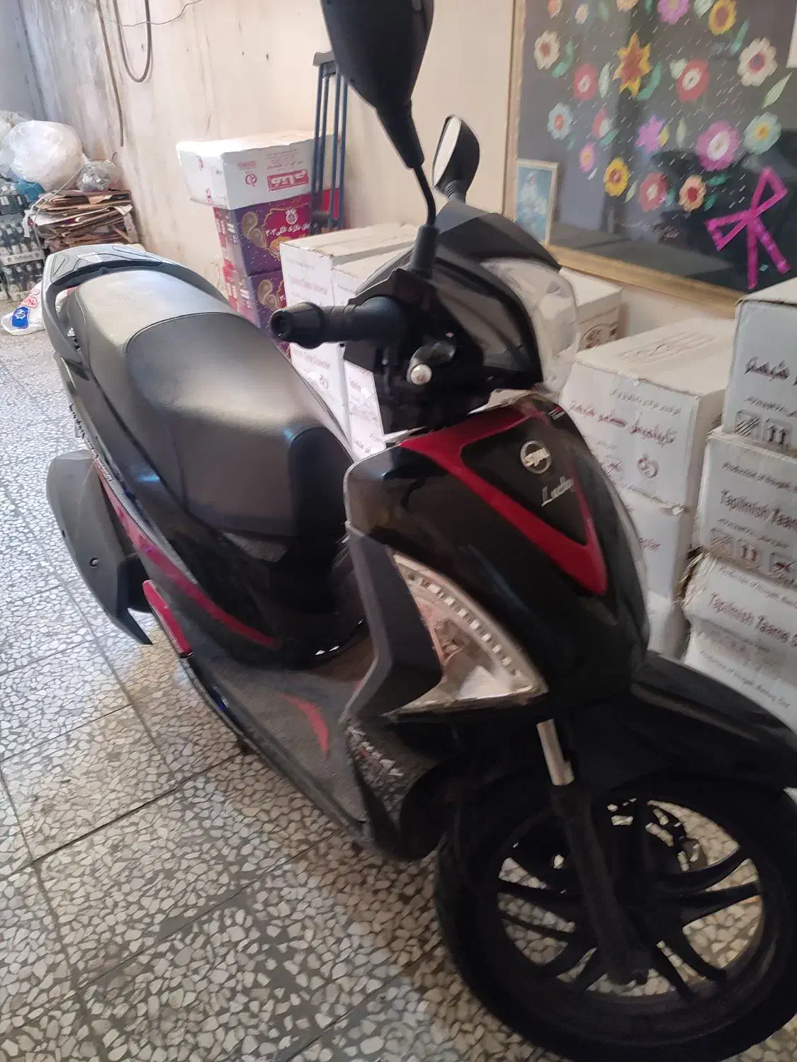 لاکی 180در حدصفر|موتورسیکلت|لاهیجان, کوی خزر|دیوار