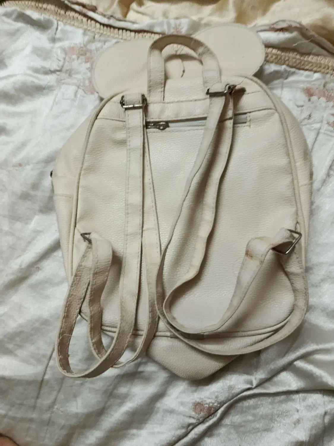 کوله دخترانه|کیف، کفش، کمربند|مشهد, رده|دیوار