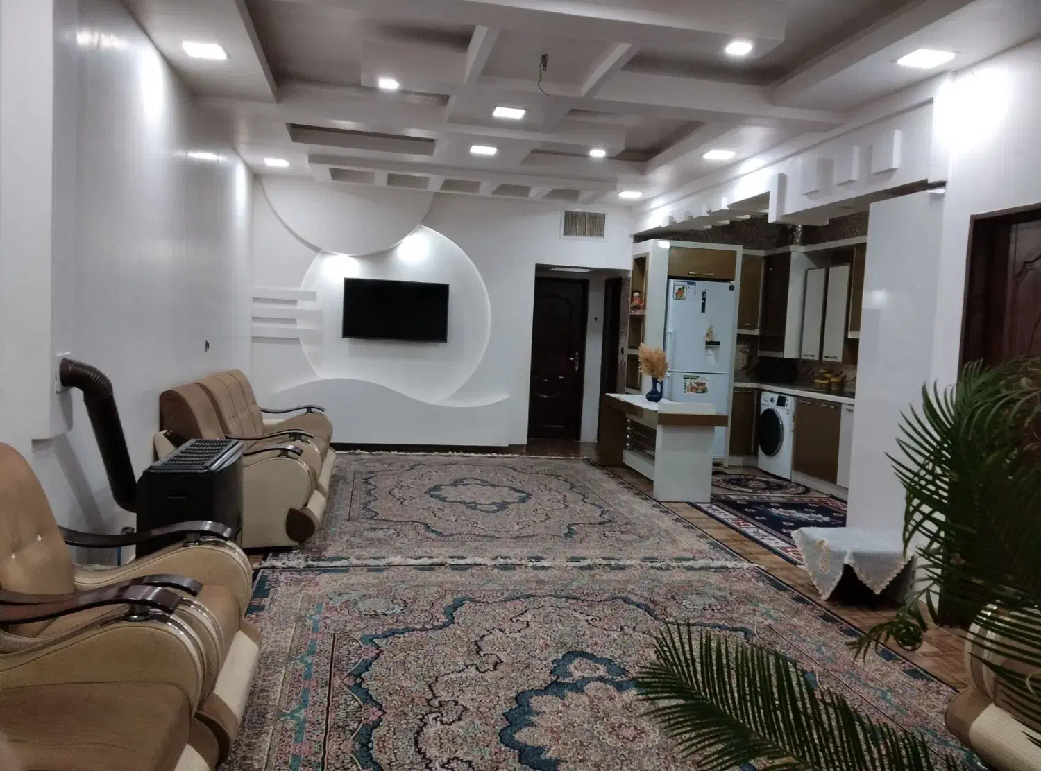 مبل راحتی|مبلمان خانگی و میز عسلی|تربت جام, جامرود|دیوار