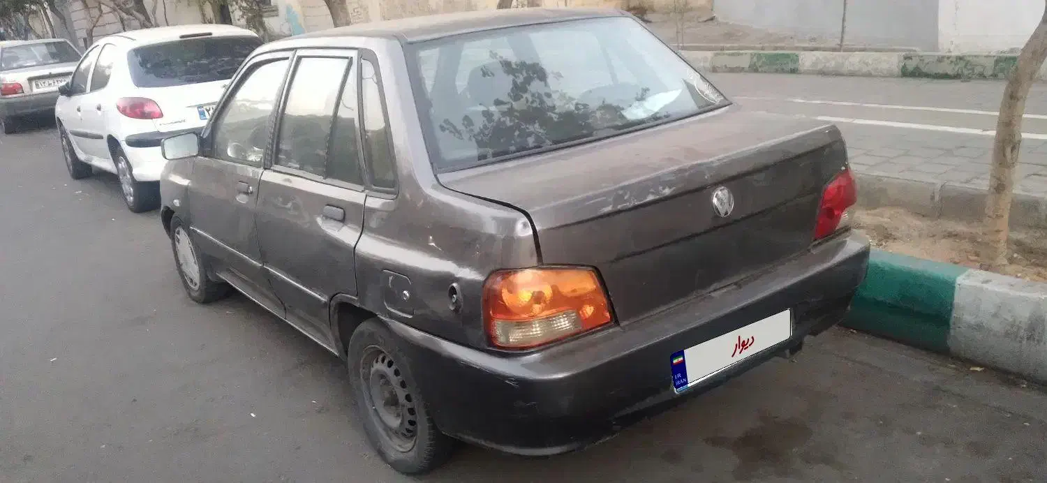 پراید۱۳۲دوگانه سوز مدل۱۳۹۰|خودرو سواری و وانت|تهران, کرمان|دیوار