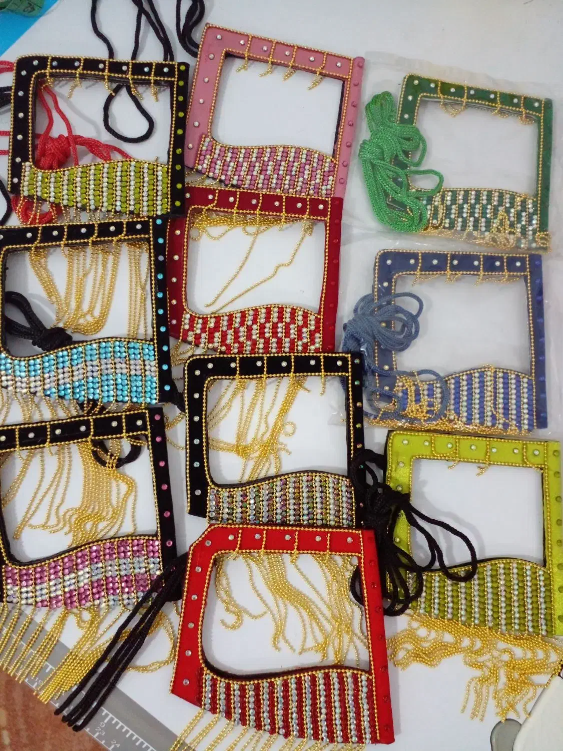 برقع|بدلیجات|قشم, |دیوار