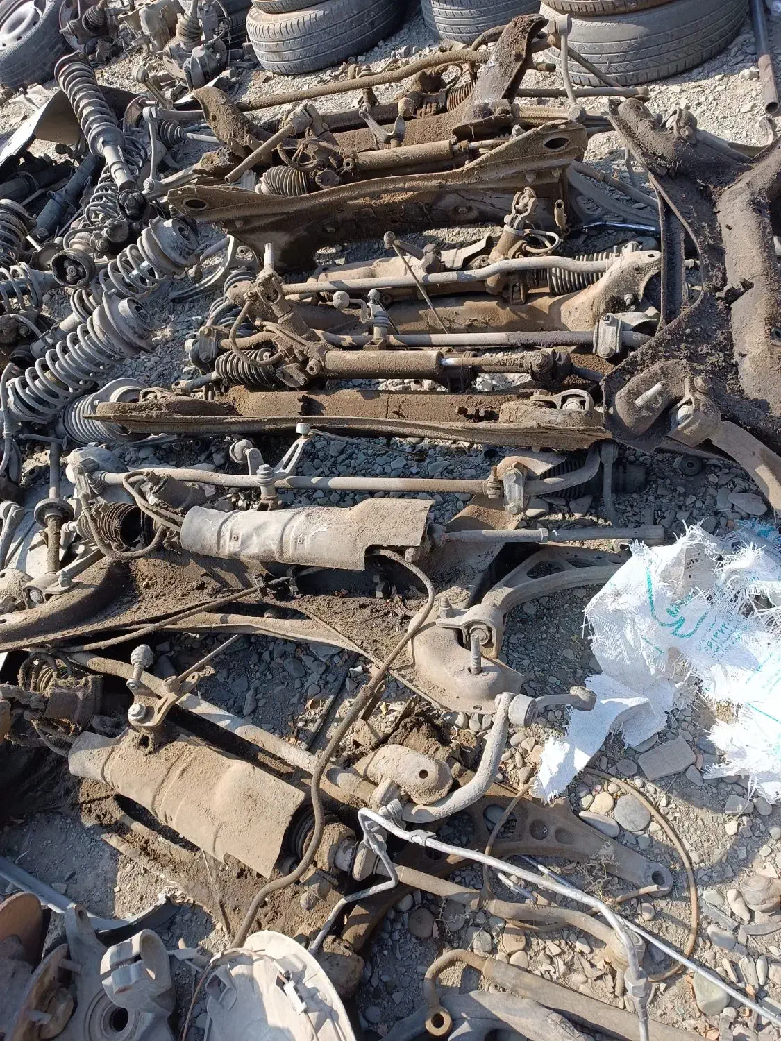 کمک وفنر/سگدست/پولس/پمپهیدرولیک،کوئل پژو|قطعات یدکی و لوازم جانبی|بهارستان, |دیوار