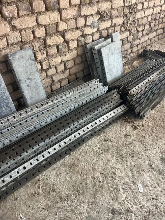 خرید و فروش قطعات ساختمانی و اجرای انواع سازه بتنی|خدمات پیشه و مهارت|بیرجند, |دیوار