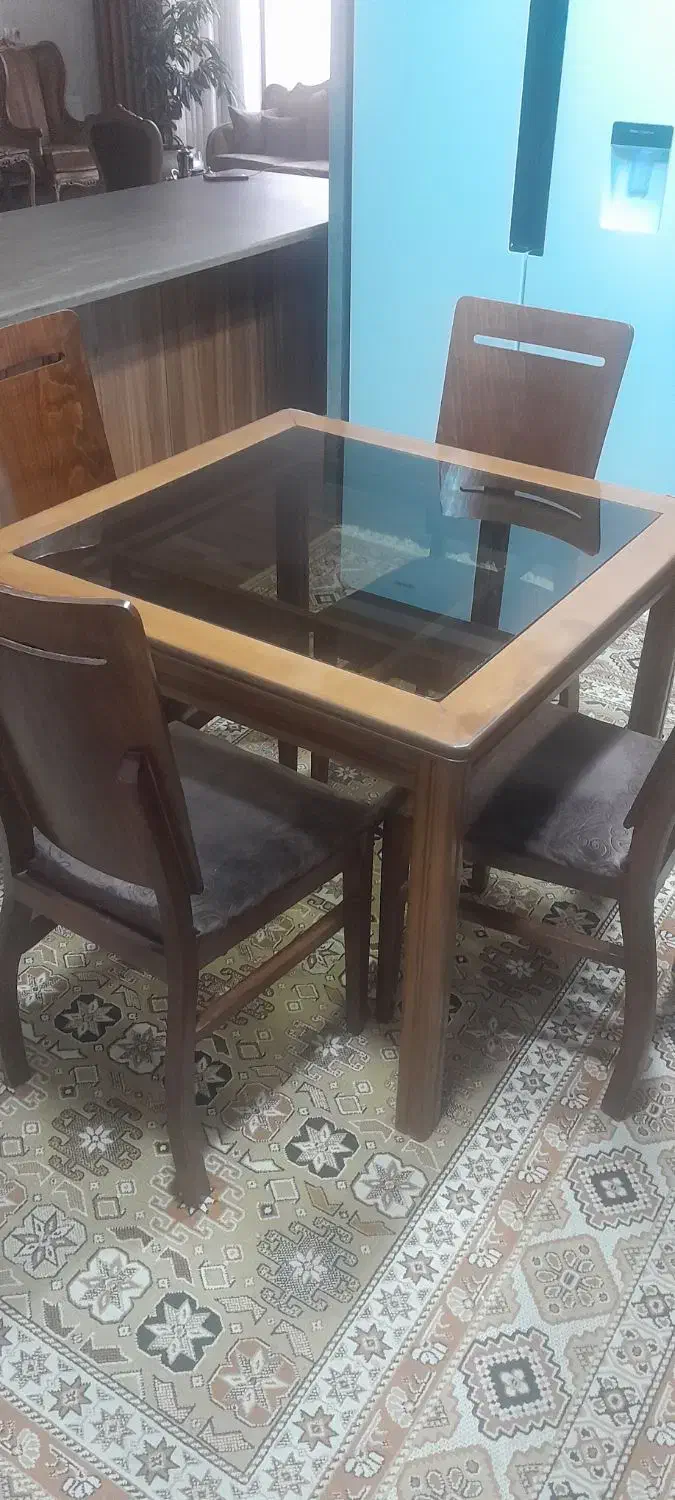 میزنهارخوری|میز و صندلی غذاخوری|نجف‌آباد, منتظری شمالی|دیوار