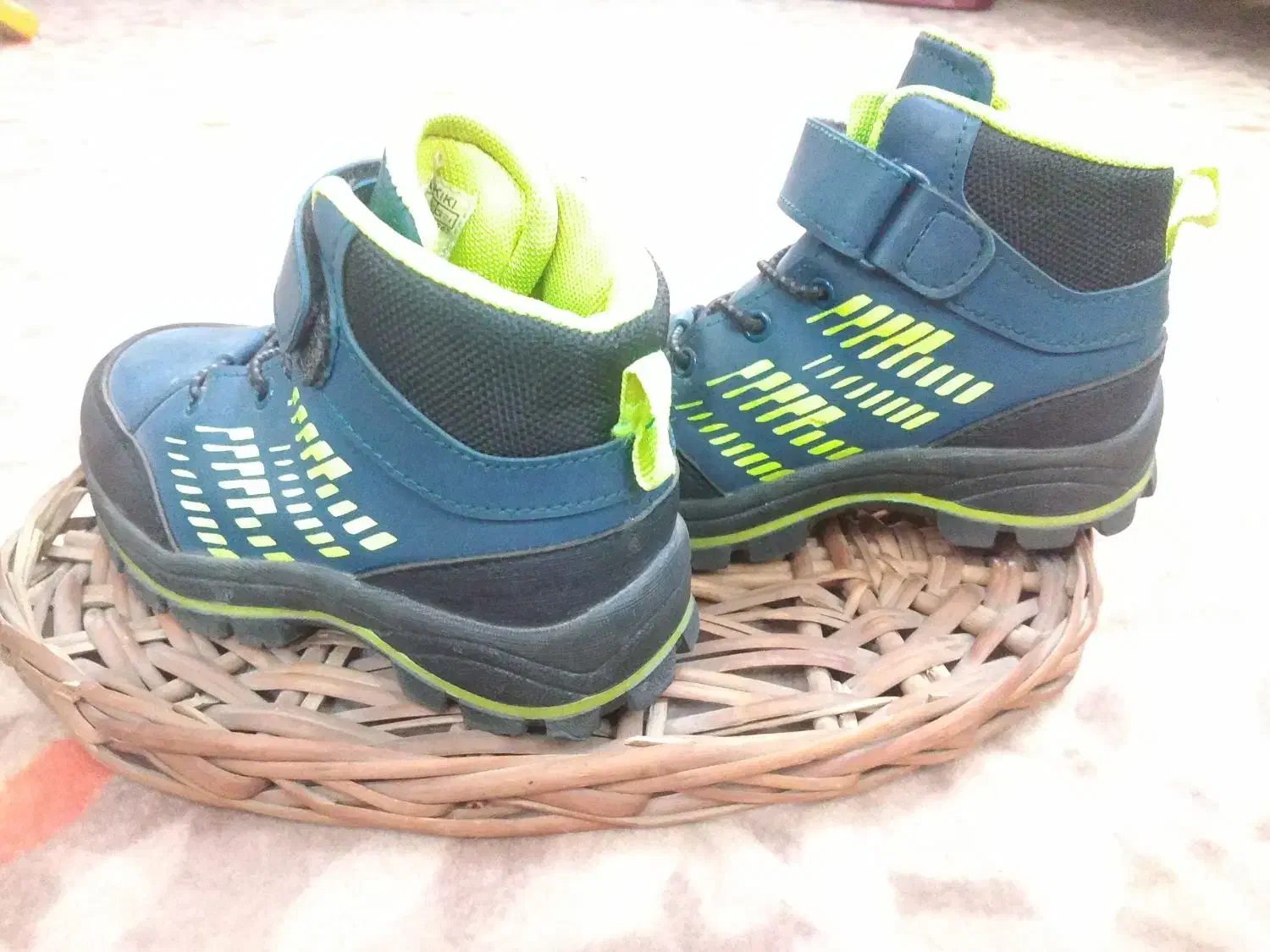 کتانی تُرک بچگانه|کفش و لباس بچه|محمدشهر, محمدشهر|دیوار