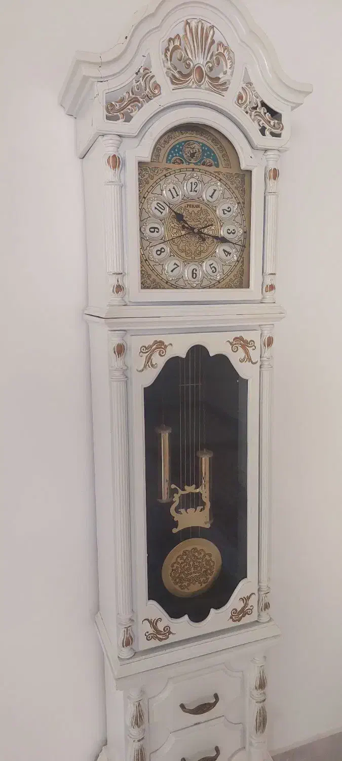 ساعت ایستاده. هفتصد تومن|صنایع دستی و سایر لوازم تزئینی|بندر انزلی, جهانگانی|دیوار