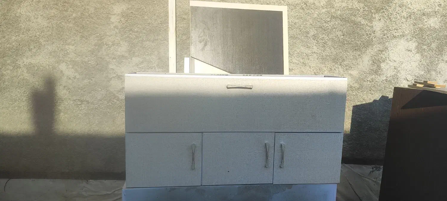 یک عدد کابینت آب چکان و سینک همراه سیفون|آبچکان و نظمدهنده ظروف|سرپل ذهاب, |دیوار