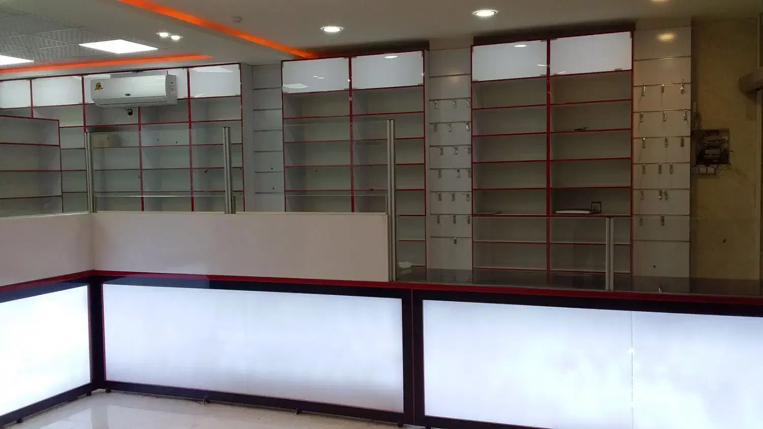 تولیدی قفسه های فروشگاهی .کانتر و رگال|خدمات پیشه و مهارت|شیراز, سلطان آباد|دیوار