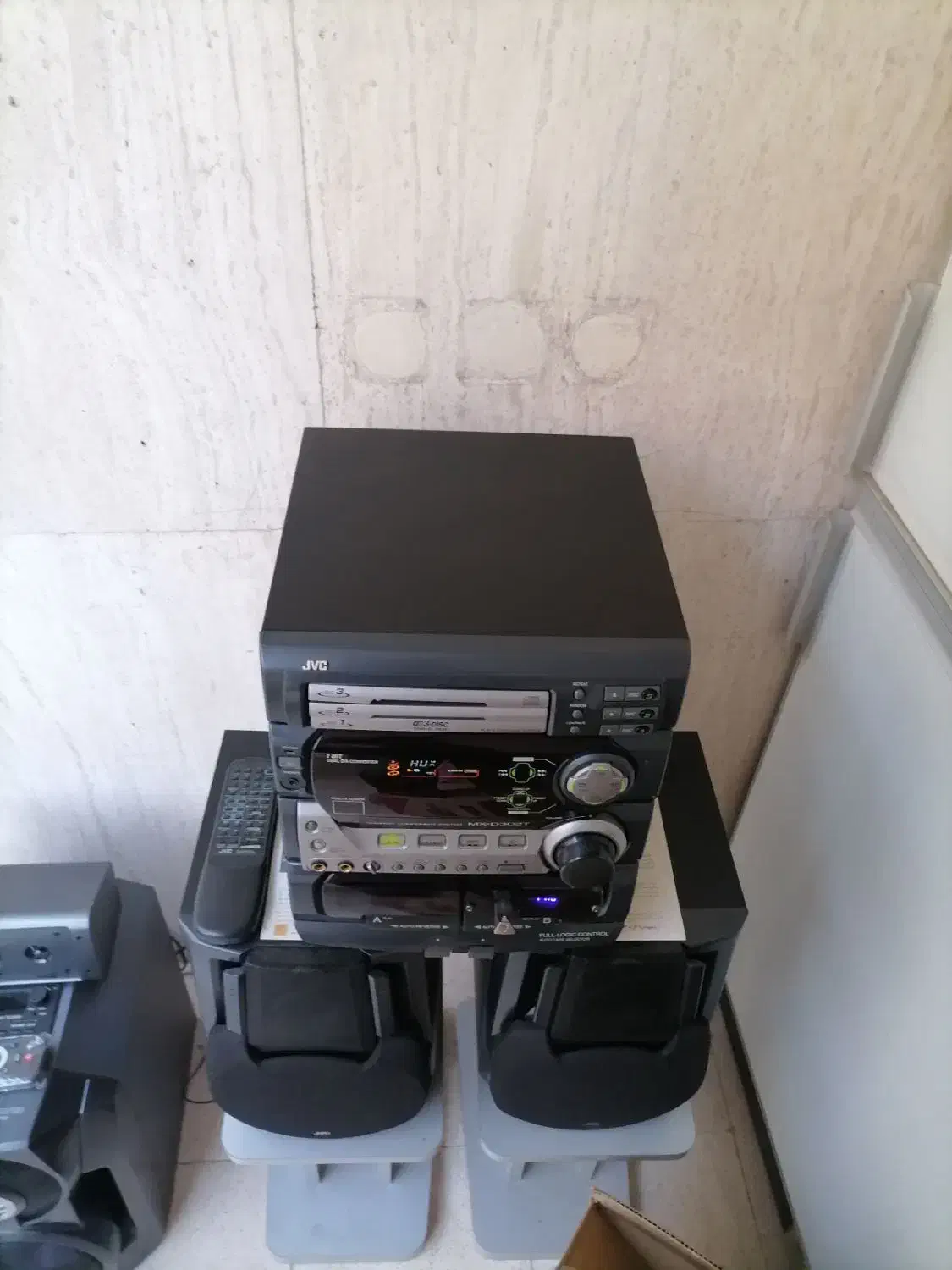 سیستم صوتی باکارتن. ویدونه اسپیکرسونی قدرتمند|سیستم صوتی خانگی|تهران, عباس‌آباد|دیوار