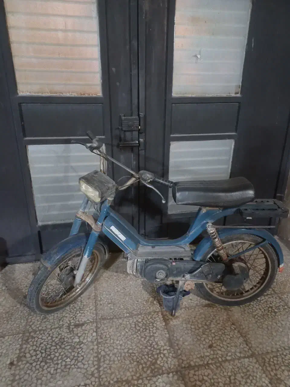 موتور برآوو عتیقه|موتورسیکلت|کاشان, طاهرآباد|دیوار