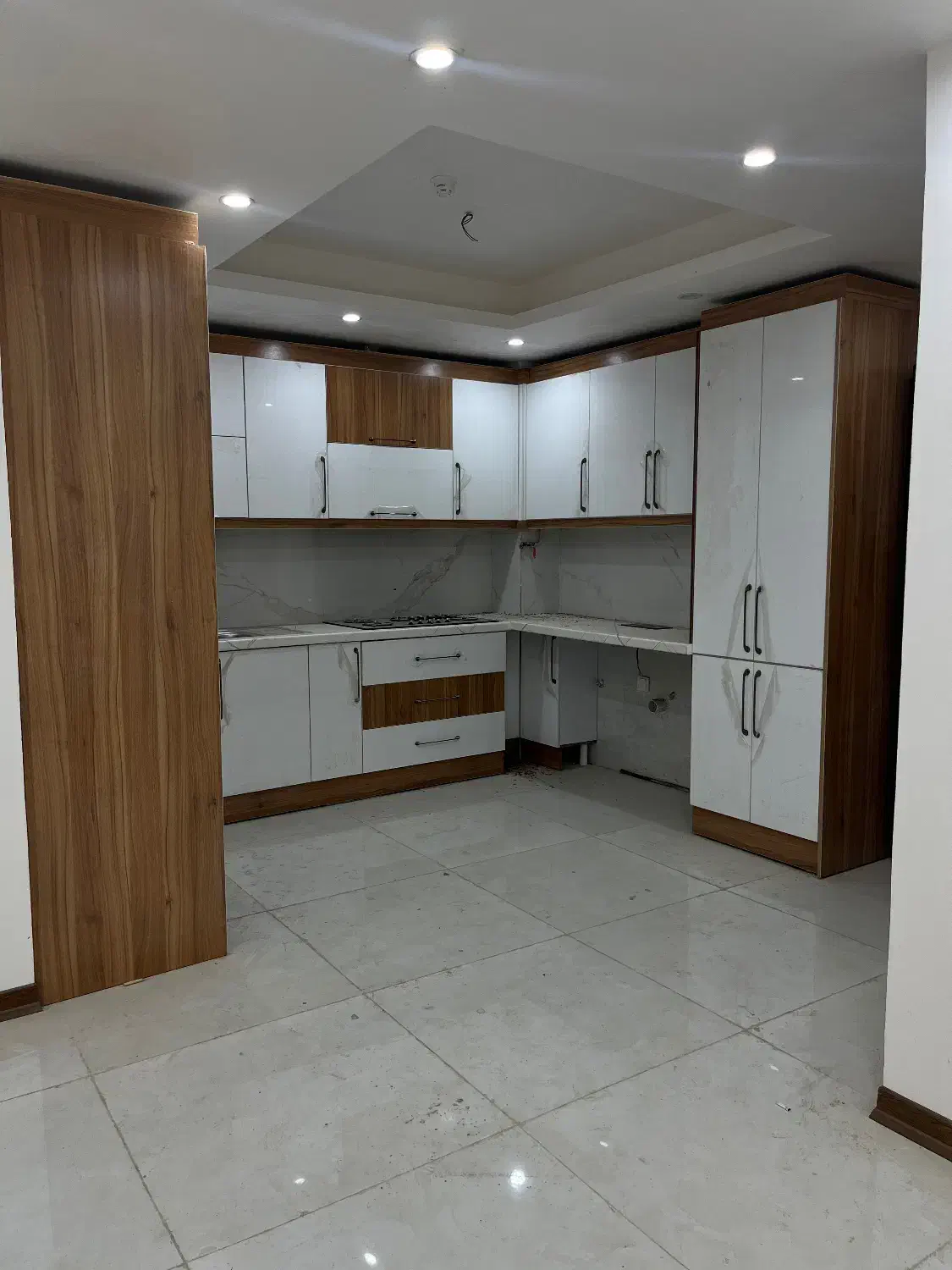 95متر سنددار مهرشهر آماده سکونت|فروش آپارتمان|اهواز, مهرشهر|دیوار