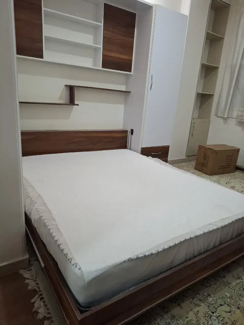تخت تاشو کارکرده|تخت و سرویس خواب|قم, دانش|دیوار