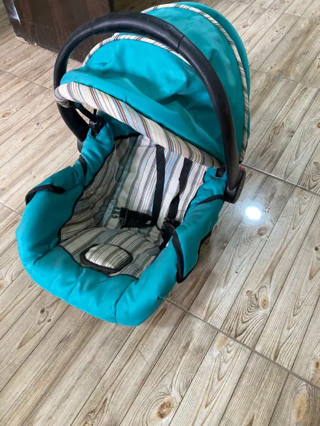 کریر نوزاد|کالسکه و لوازم جانبی|شهرضا, |دیوار